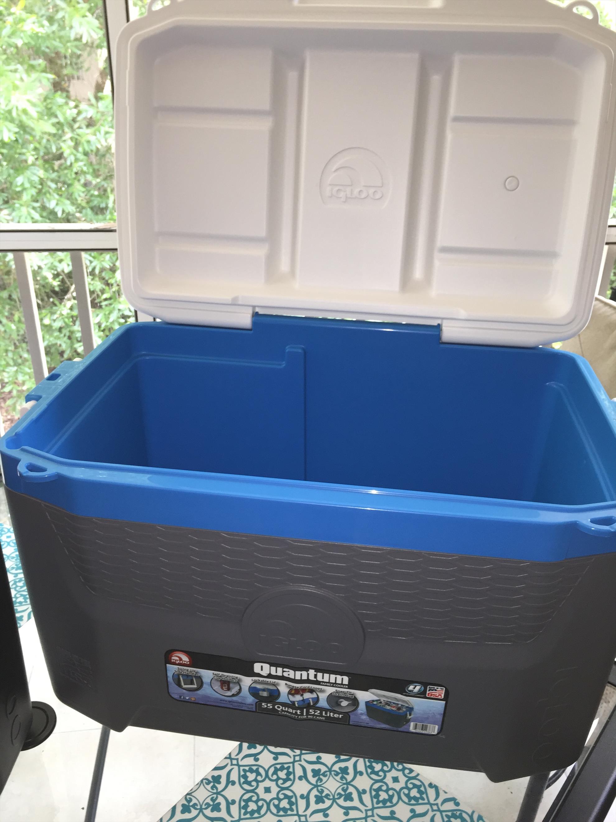 Lazi frigorifice IGLOO Quantum 55 Qt - 61.JPG