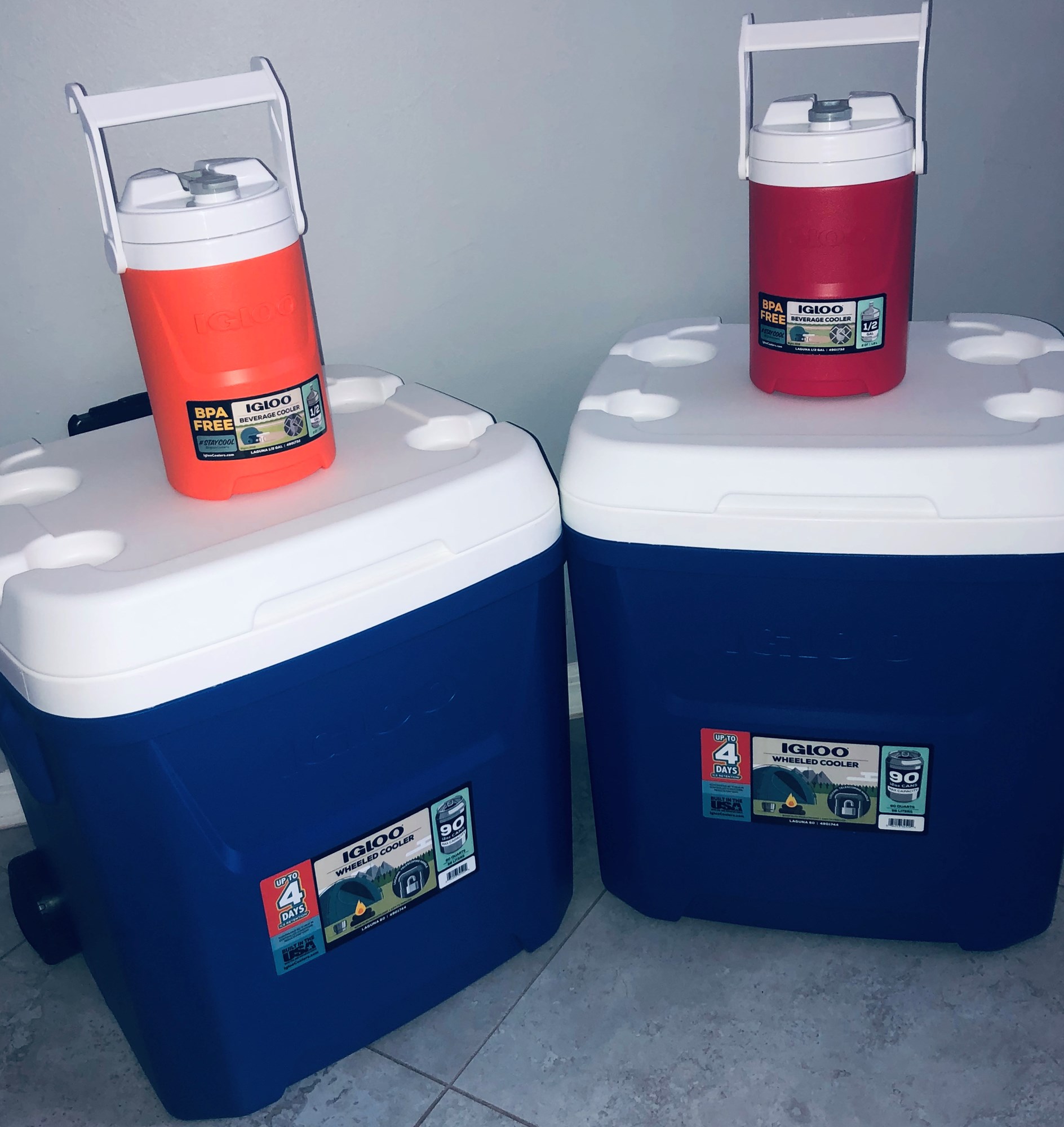 Lazi frigorifice IGLOO Quantum 55 Qt - C598F1788D5F484FBA22BBA5F3FF24EC.jpg