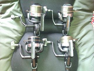 4 mulinete OKUMA PL.865