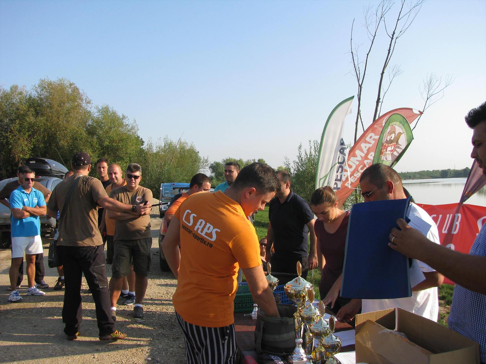 Cupa Carpbook 4 - 1212430610190800147790241057534123o.jpg