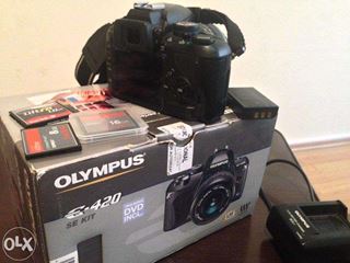Olympus e420 DSLR
