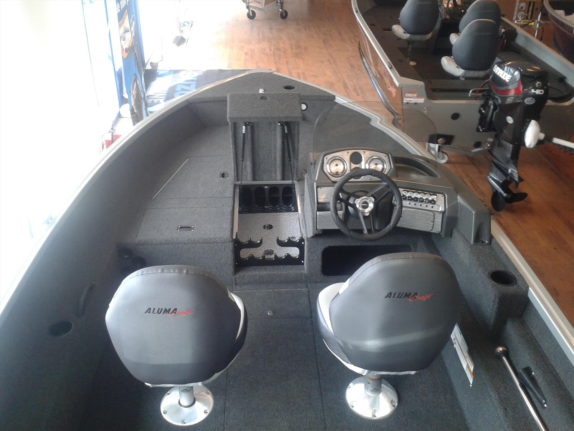  - comp165cs-chair1.jpg