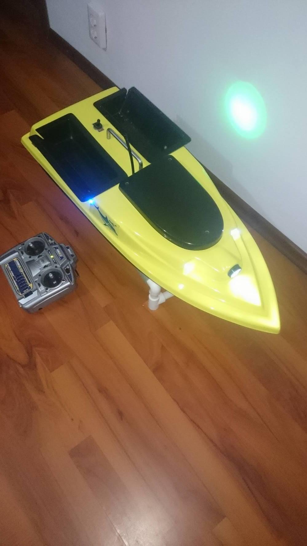  - 13588958106835093324399711261641o.jpg