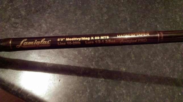  - 1145051242644x461vand-scule-de-pescuit-profesionale-fotografii.jpg