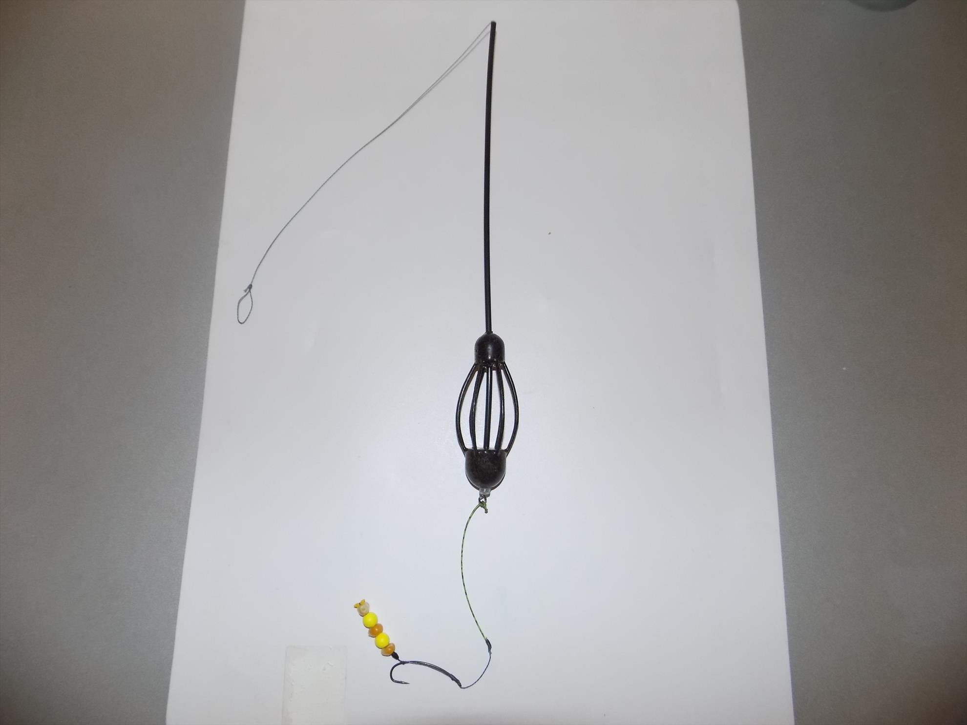  - montura crap combi fir Prologic buldozer  mimicris green ghost 0,70mm,58lbs-fir soft 35lbs,carlig in coada