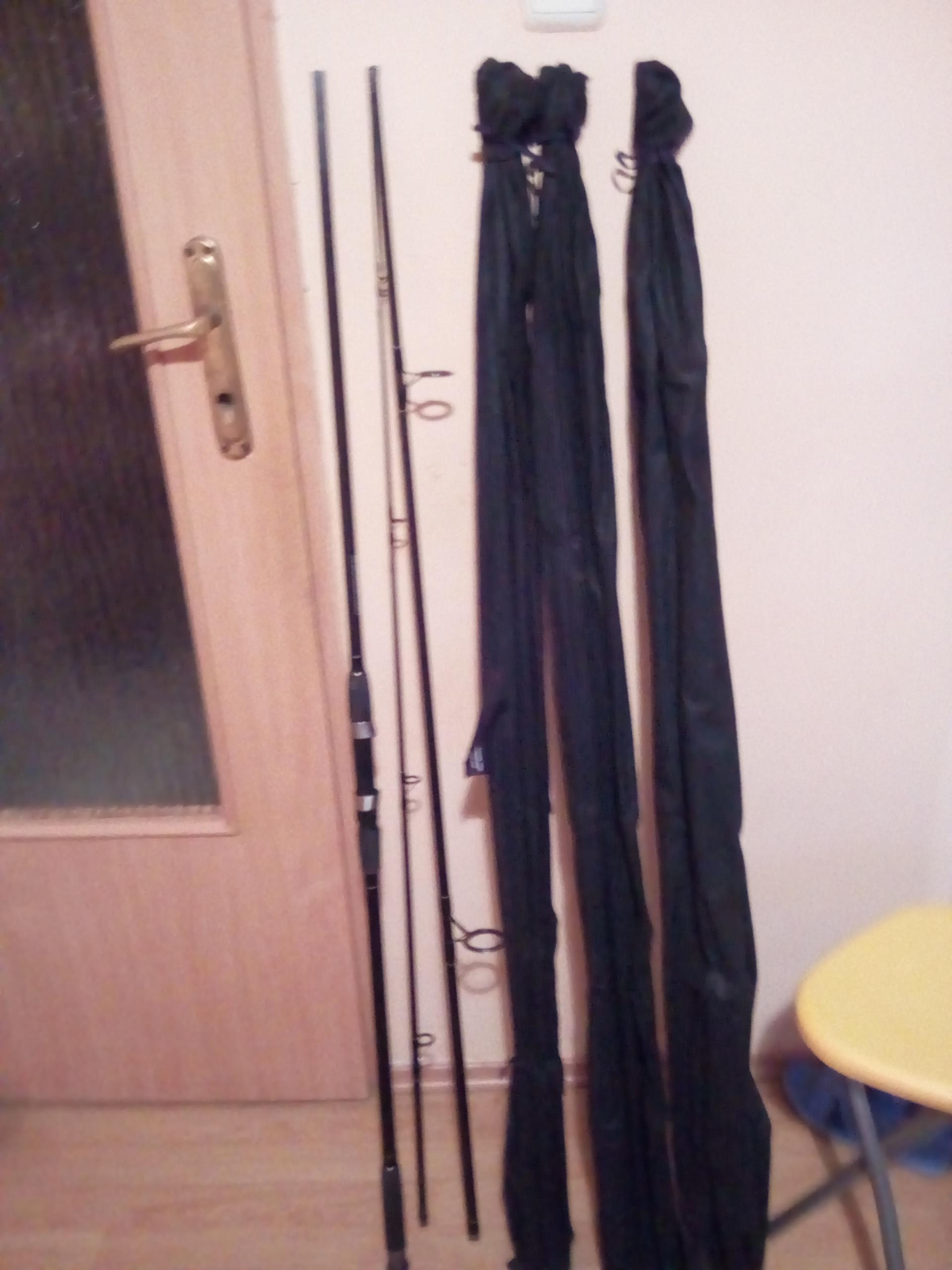  - img201611021718121.jpg