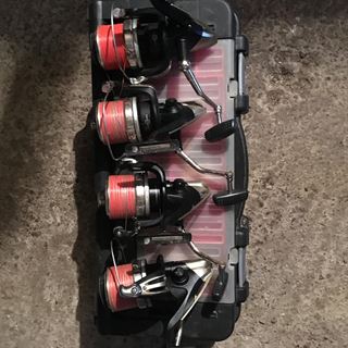 Vand 4 mulinete shimano 