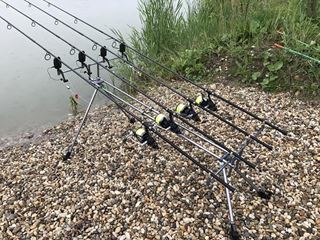 VAND SET SHIMANO LANSETE & MULINETE