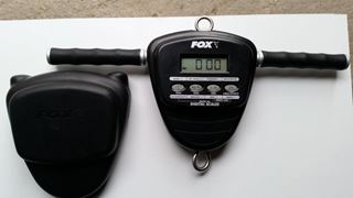 Cantar digital FOX (30kg) si trepied FOX