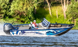 Barca FishPro 50 cu motoare Yamaha