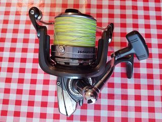 Mulinete Daiwa Wincast x5000 