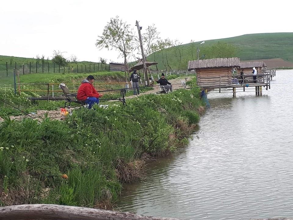 Capturi 2019 - 595538388335990203323988381902267560755200n.jpg