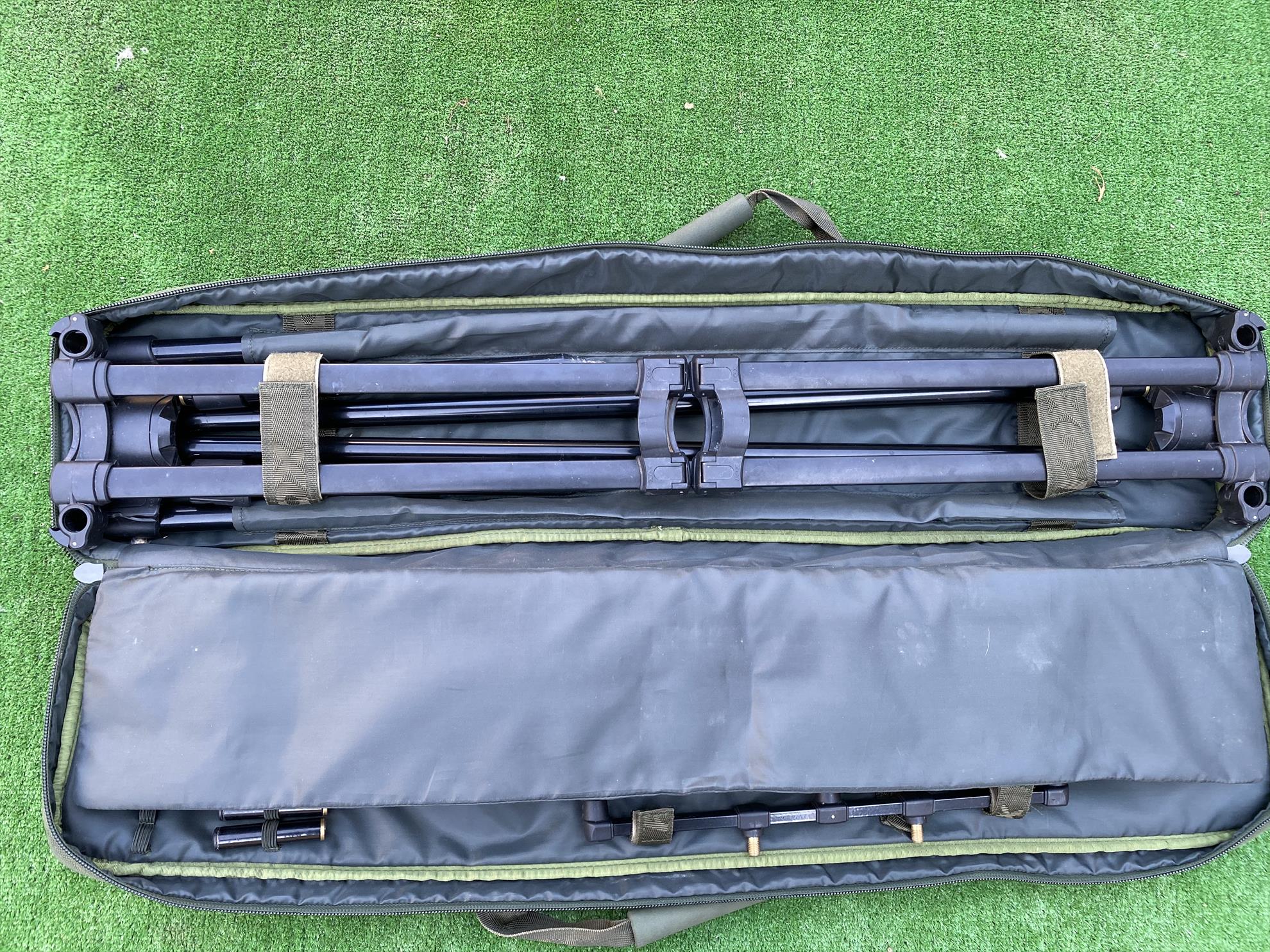  - b9d79bd9-af64-42ba-a097-0fcbff96b6d5.jpeg