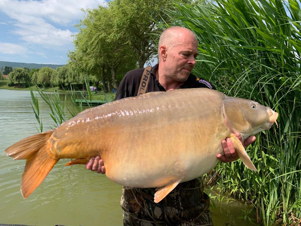 Partida de record mondial - Lacul-Euro-Aqua-Ungaria-10.jpg