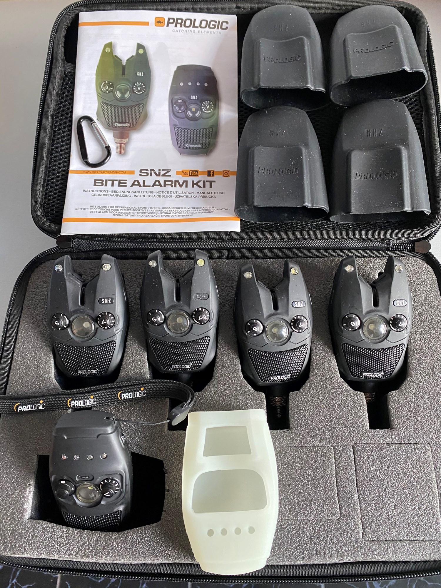  - ACE58AF8084549C588CB2FBFFBAD70A3.jpg