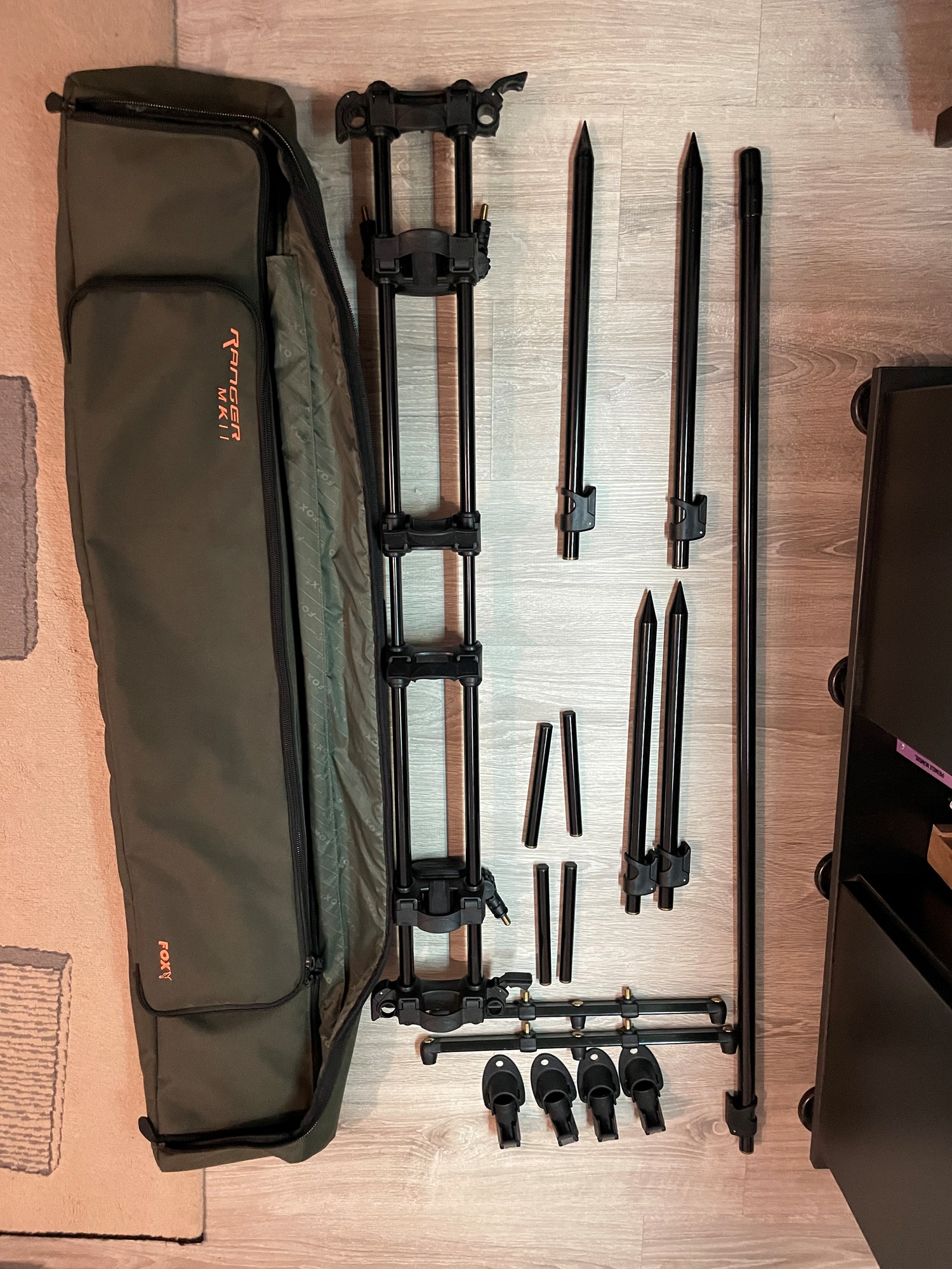  - 3F5E00122F6E49AB9ABDFD25692627BD.jpg