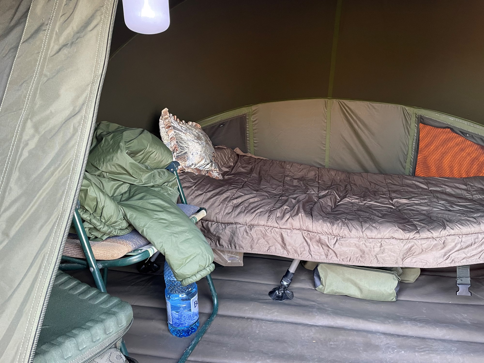  - 1E04D409610541FB940D2EC87CBF0D63.jpg