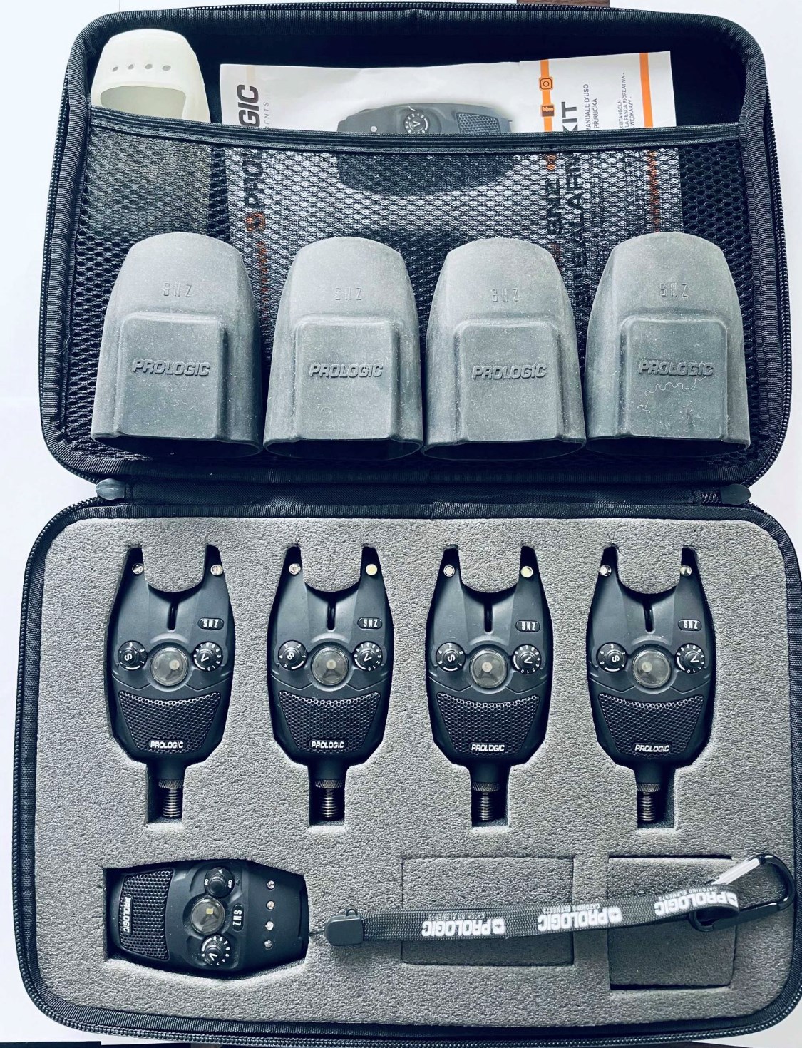  - 4DB6D52AB8824AE68335F6638F4AE78F.jpg