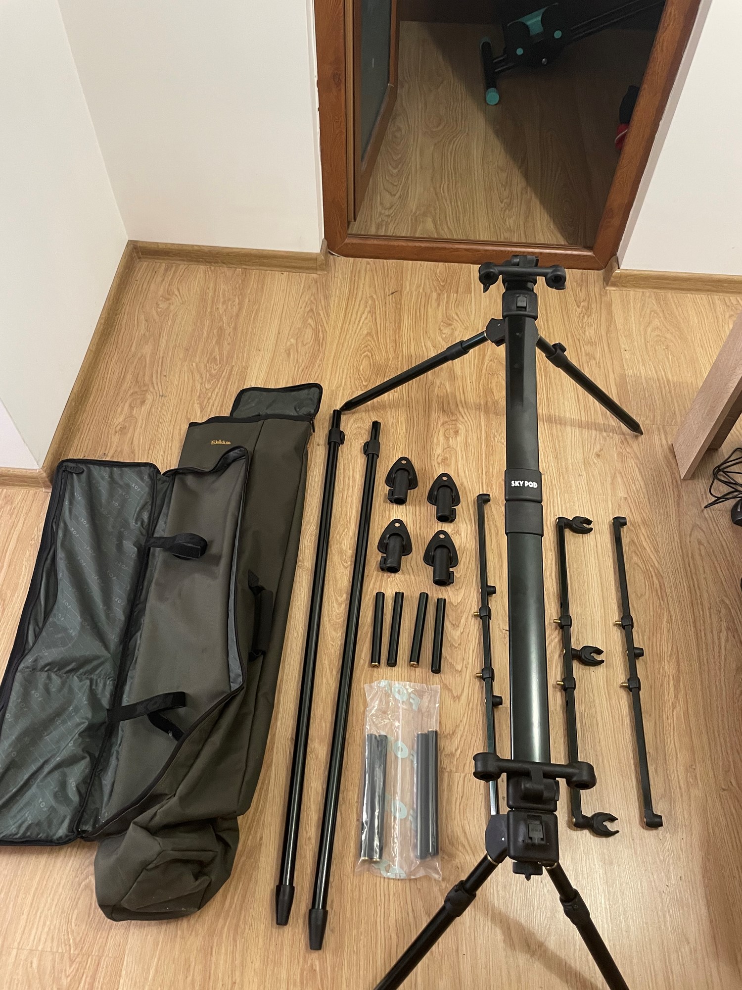  - 21AF54A2EBB4403E9742C78EC1D7B532.jpg