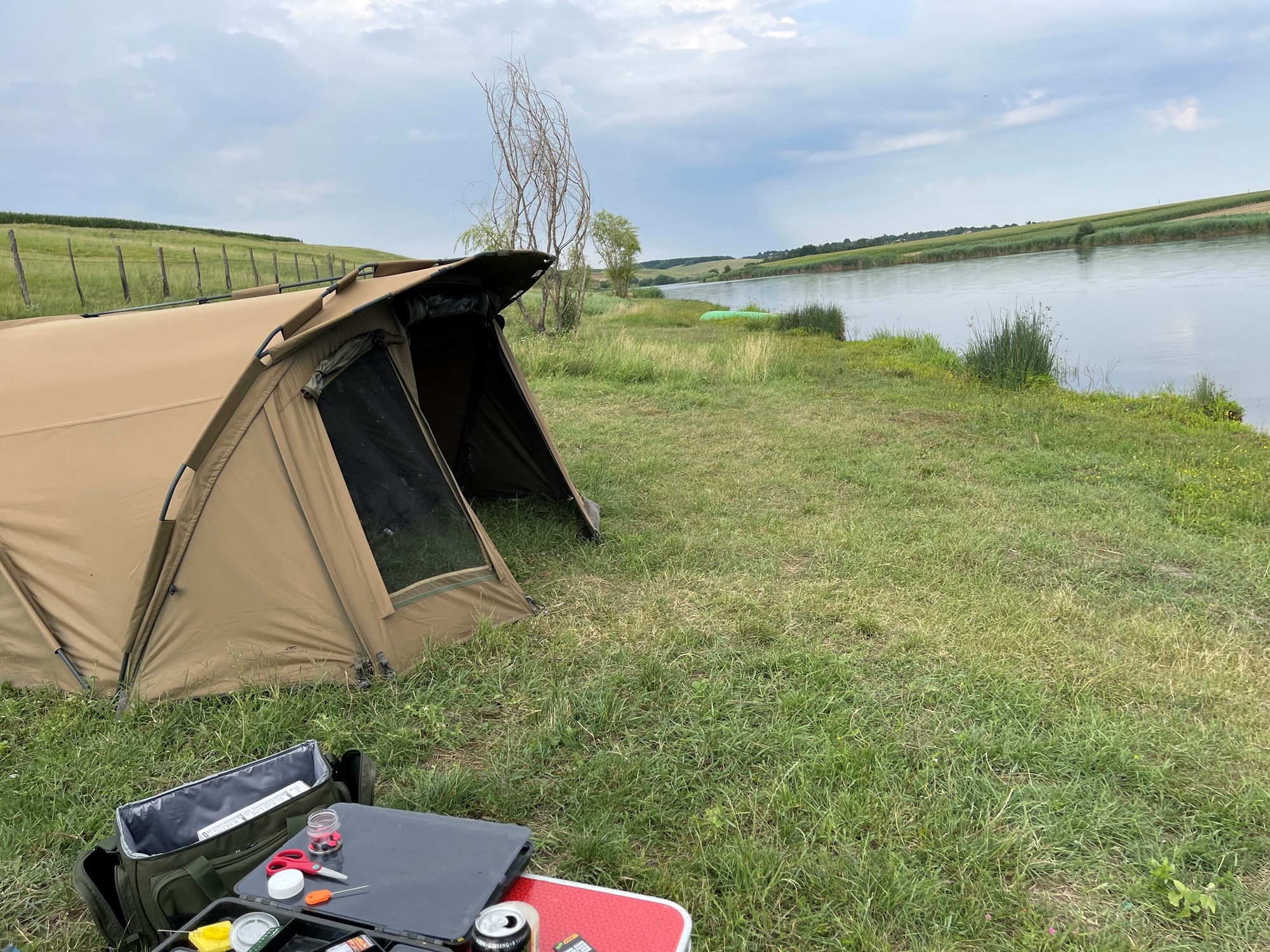  - 6785236938748501E81380E47CCA6302807972A362B.jpg