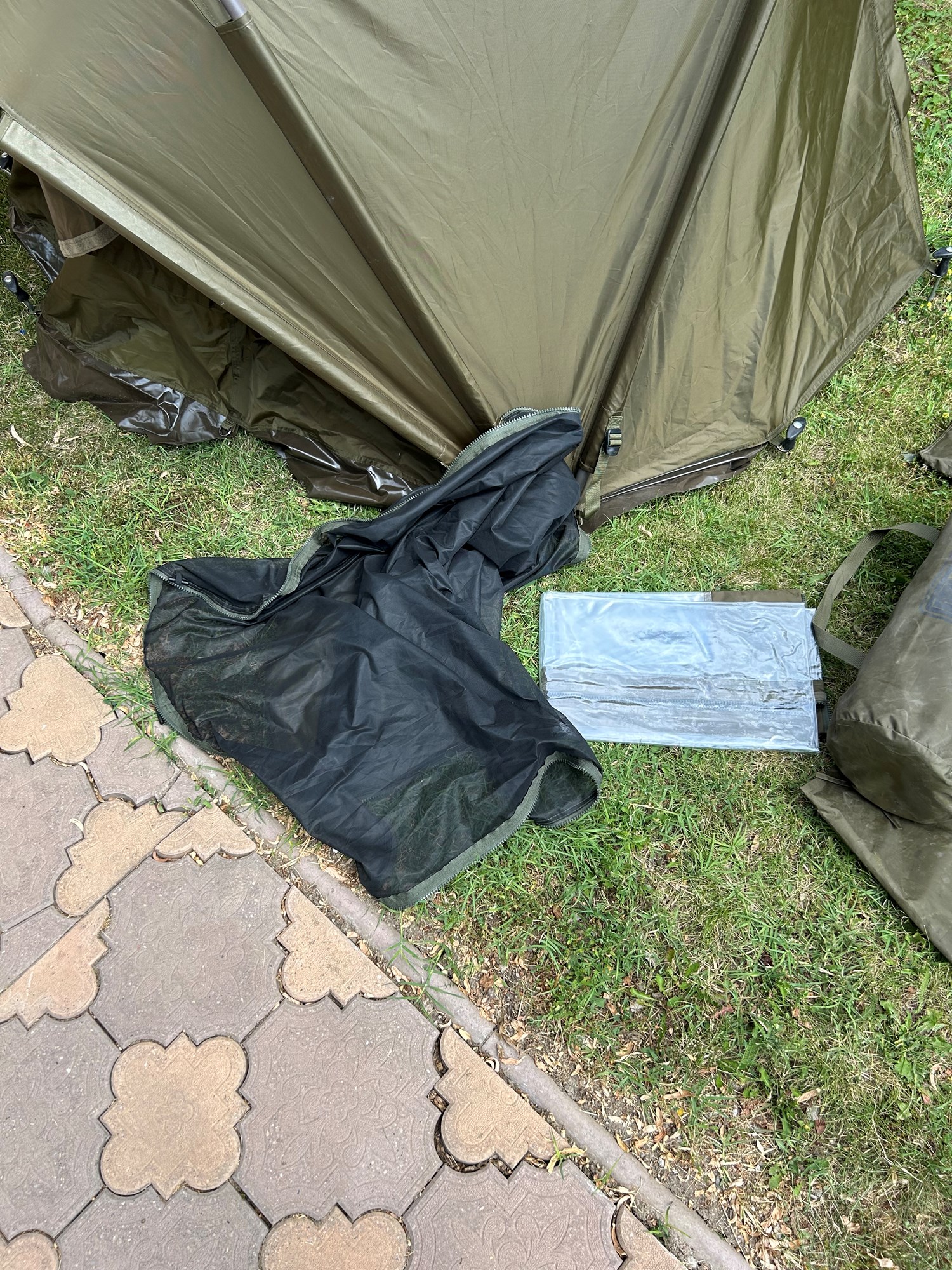  - 3A2B3791A031412FAAF3184041A1A04D.jpg