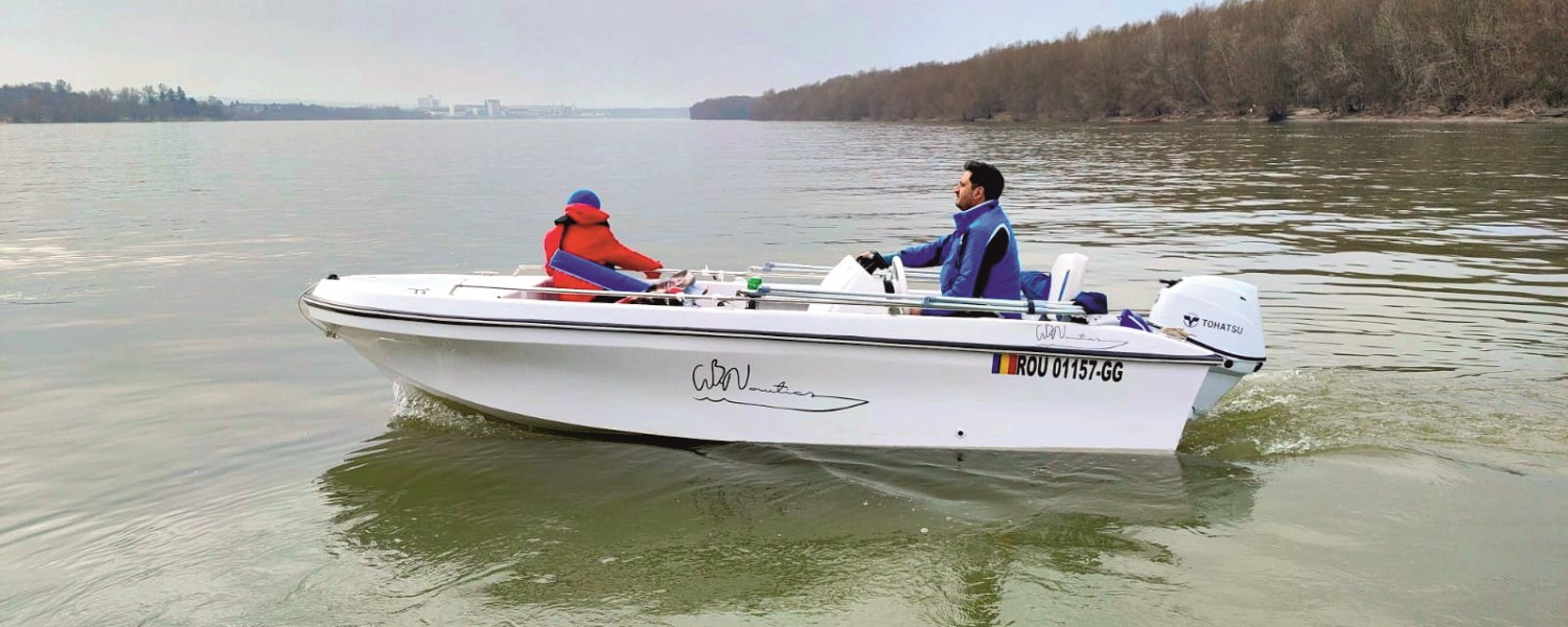  - ambarcatiunepescuit.jpg