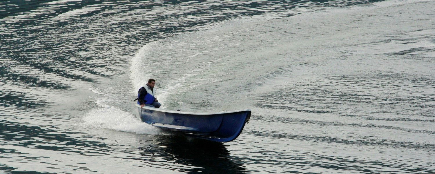  - ambarcatiunelotca.jpg