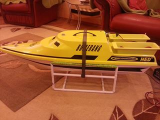 navomodel profesional HED Bumerang