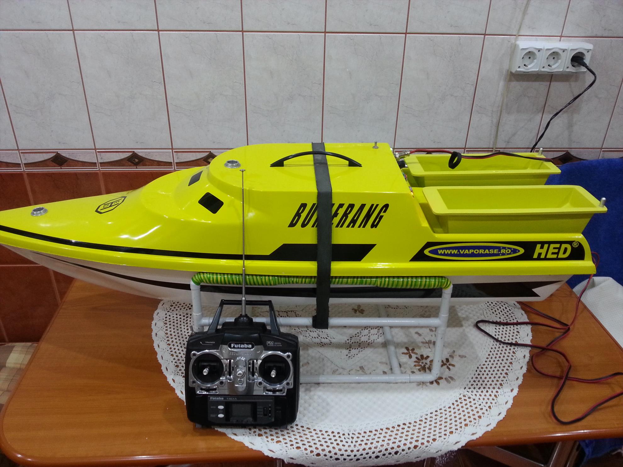 V nd Navomodel Profesional HED Bumerang 3000 Ron v-nd-navomodel-profesional-hed-bumerang-3000-ron