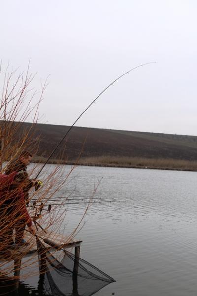 Pescuit in ianuarie la Magura 9 - pescuitcrapmagura983666451.jpg