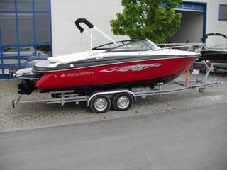 Barca cu cabina Monterey 224 FSC FSX
