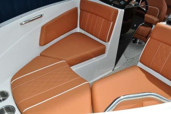  - l1384430vp33196035.jpg