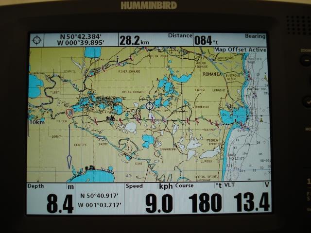  - Pozele din imagine sunt capturi din DELTA DUNARII cu noua harta echipamentul este
un sonar Humminbird 1198c SI Combo -www.marine-shop.ro/71398.p.html

