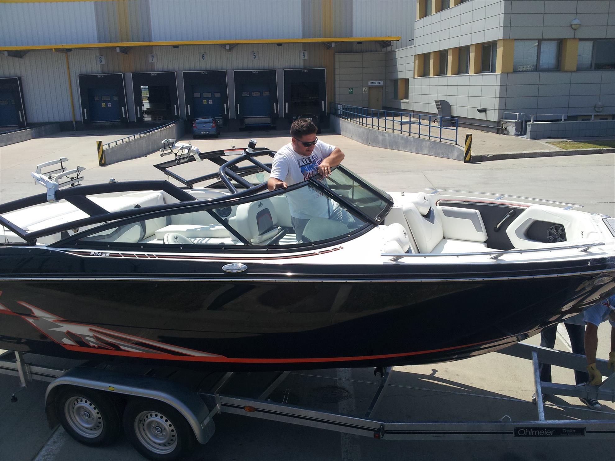  - Waketowerul se pliaza, asa intra 