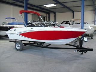 Barca Glastron Gtx 185 rosu
