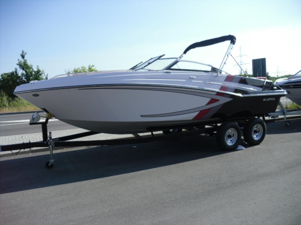  - Glastron GTS 229 - http://www.marine-shop.ro/glastron-gts-229-120701.p.html