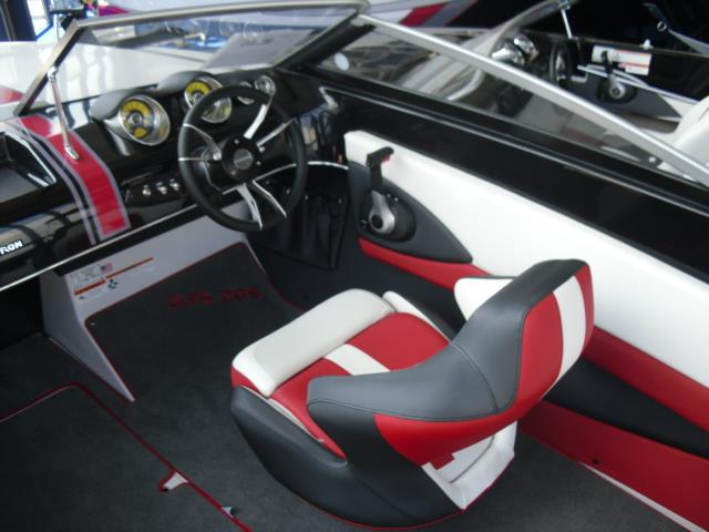  - glastron-gts-205-cb-18.JPG