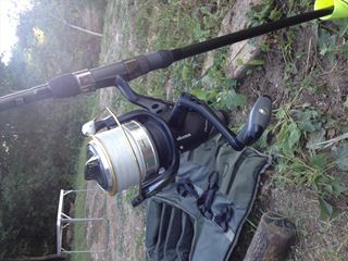 Mulineta Okuma Powerliner Baitfeeder 865 8Rul/ 320m x 0.40mm