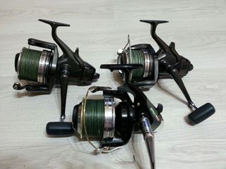 2 Mulinete Shimano Big Baitrunner + 1 Okuma Spector