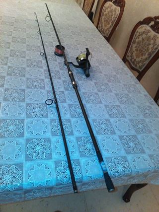 4 lansete 3,60  MTX 14 3,5 lbs + 4 mulinete okuma 865