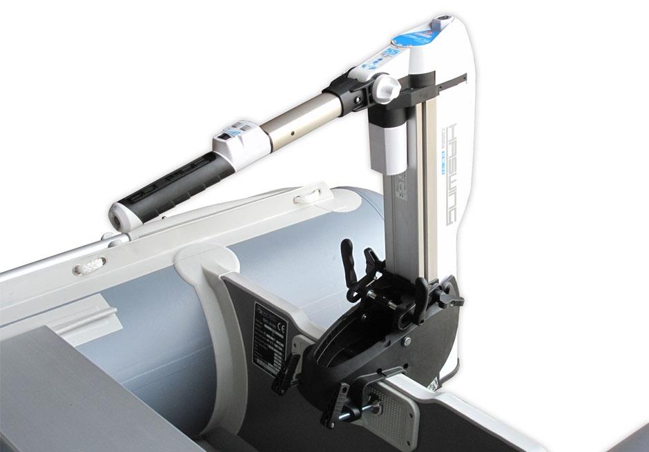  - Prinderea pe barca se face cu menghina