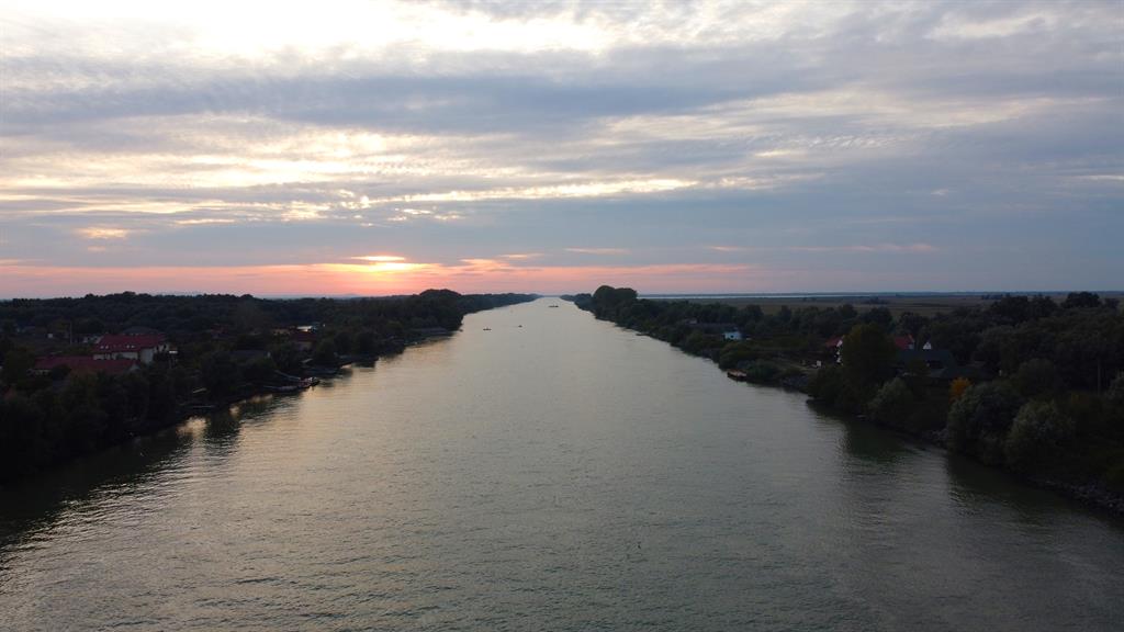 apus pe bratul Sulina, la Crisan