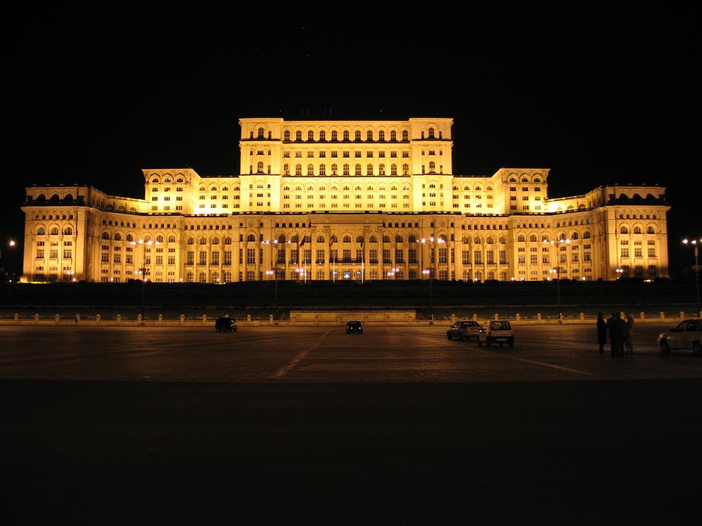 casapoporului_.jpg