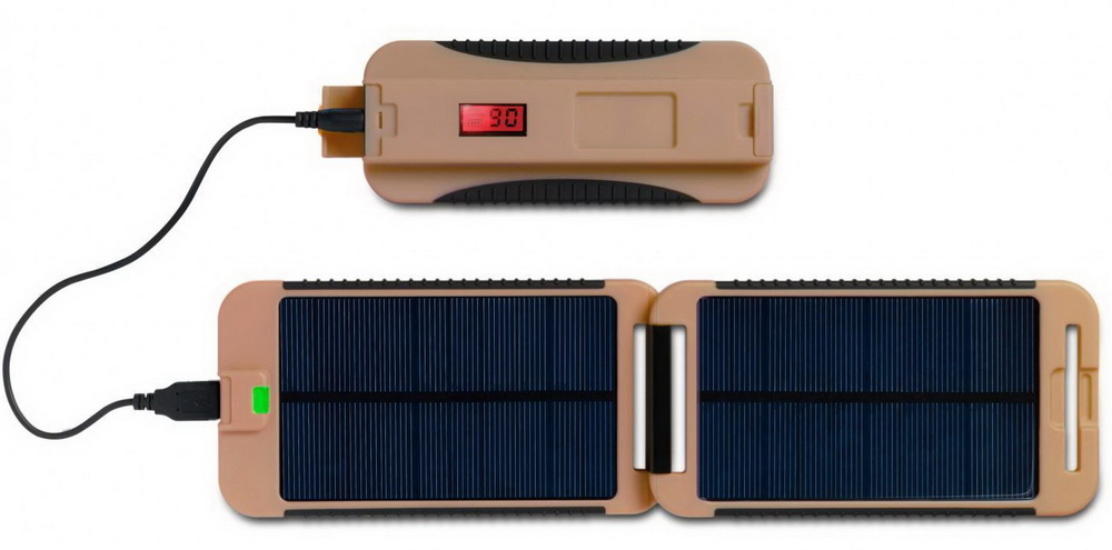 0110151_powertraveller-powermonkey-extreme-tactical-edition-solar-powered-power-bank.jpeg