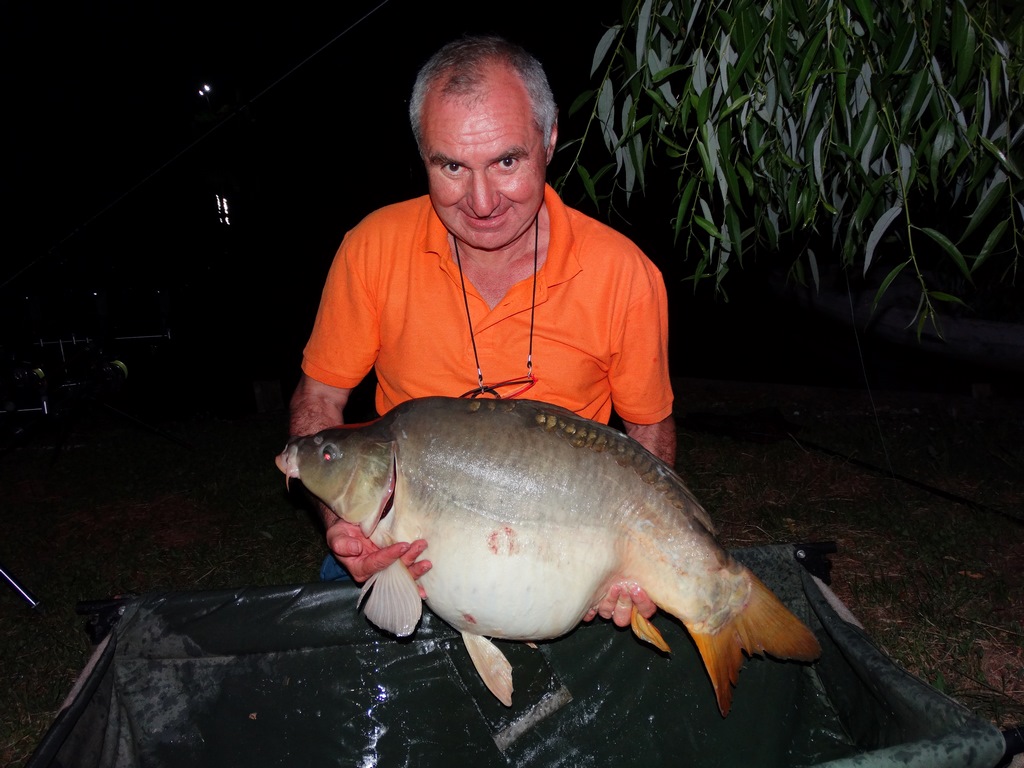 DSC02189 (Copy).JPG