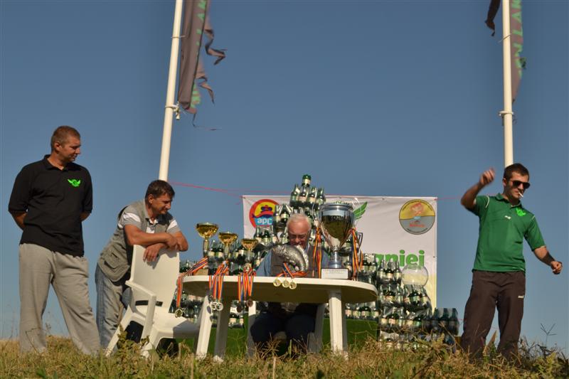 DSC_0048 (Medium).JPG