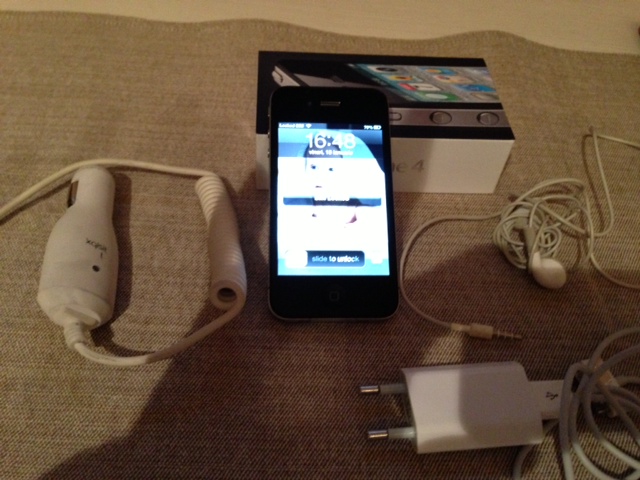iphone 1.jpg