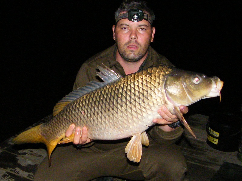 pescuit teslui 1 mai 025.JPG