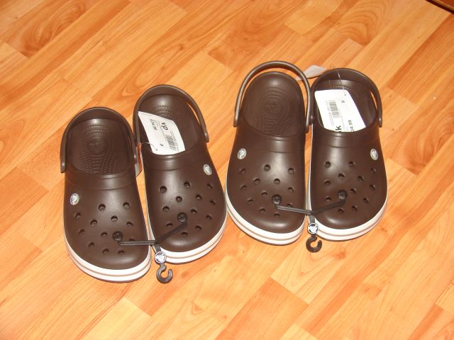 crocs_fata.JPG