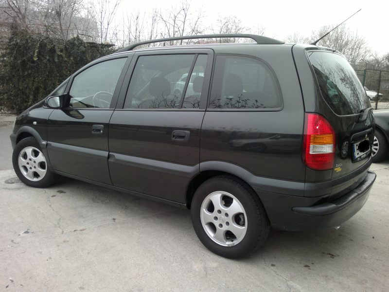 zafira7.jpg